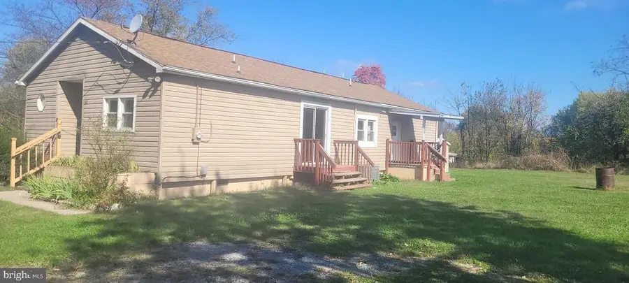 633 Ridge View Ln, Shenandoah, VA 22849 - Image #2