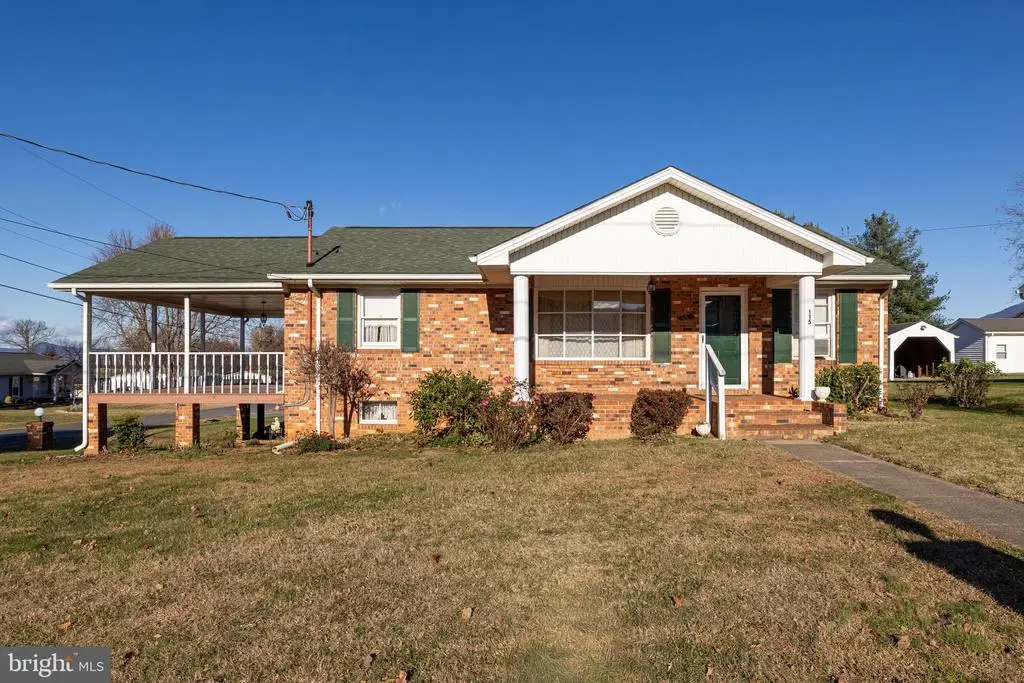 115 Sunset Dr, Stanley, VA 22851 - #1