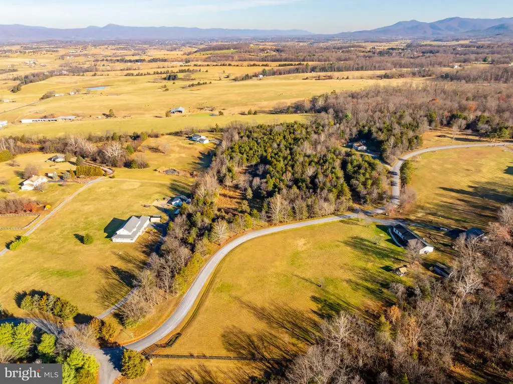 Harper Valley Rd, Luray, VA 22835 - #1