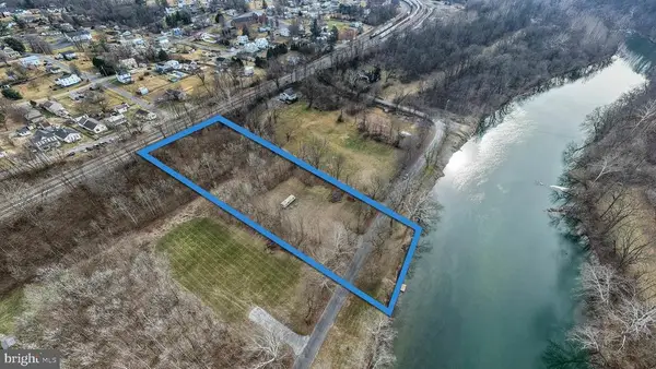 0 Shenandoah River Rd, Shenandoah, VA 22849