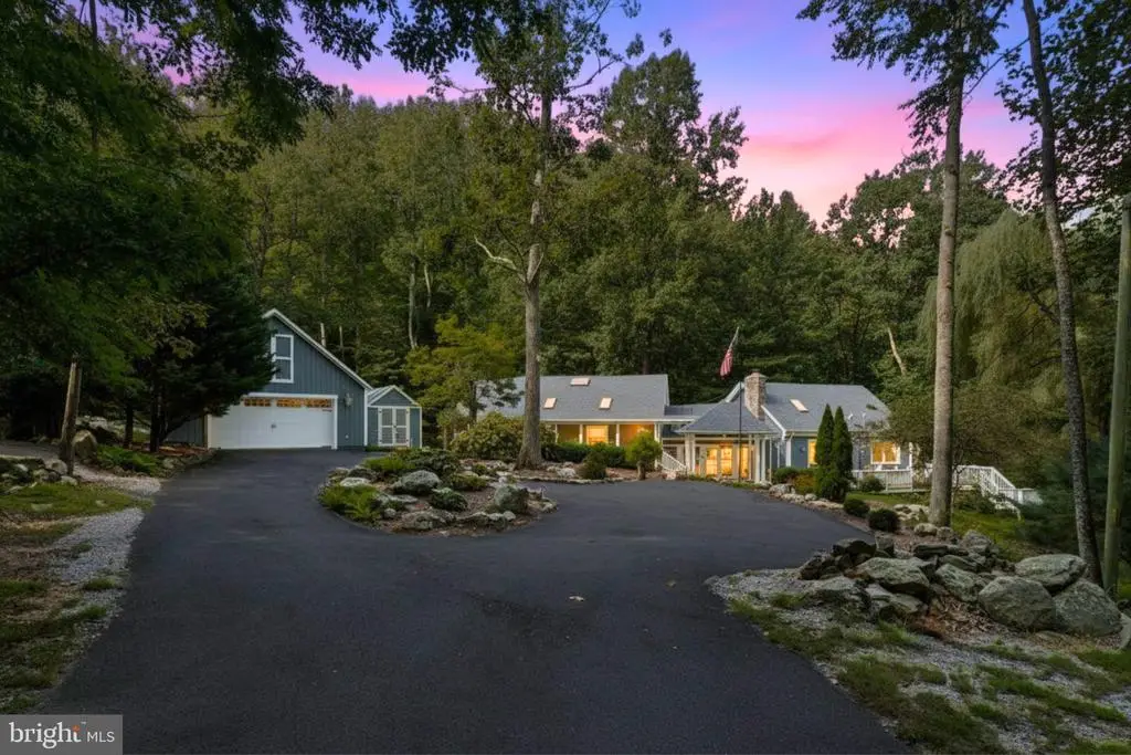 2062 Jewell Hollow Rd, Luray, VA 22835 - #1