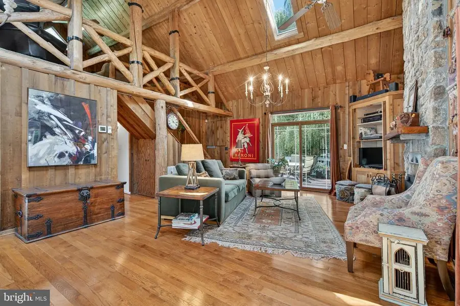 2062 Jewell Hollow Rd, Luray, VA 22835 - #3