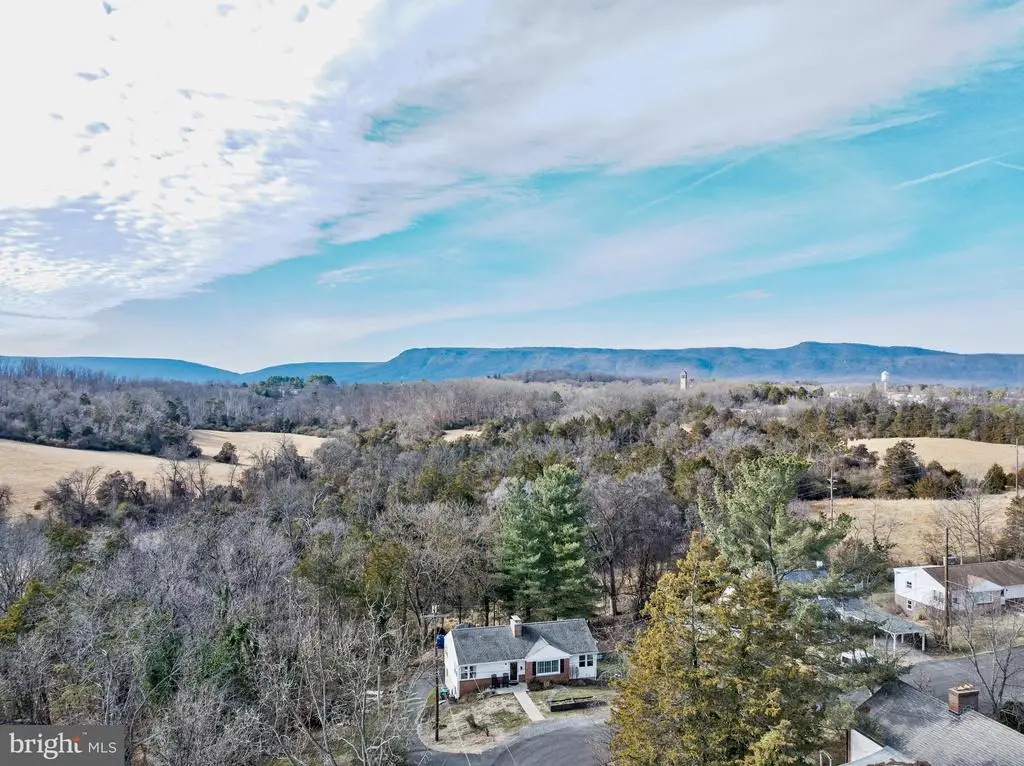 110 Highland Ct, Luray, VA 22835 - #1