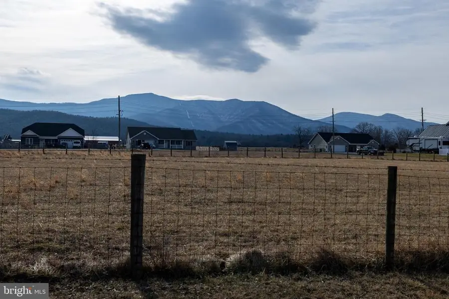 116 Denbrook Ln, Luray, VA 22835 - #3