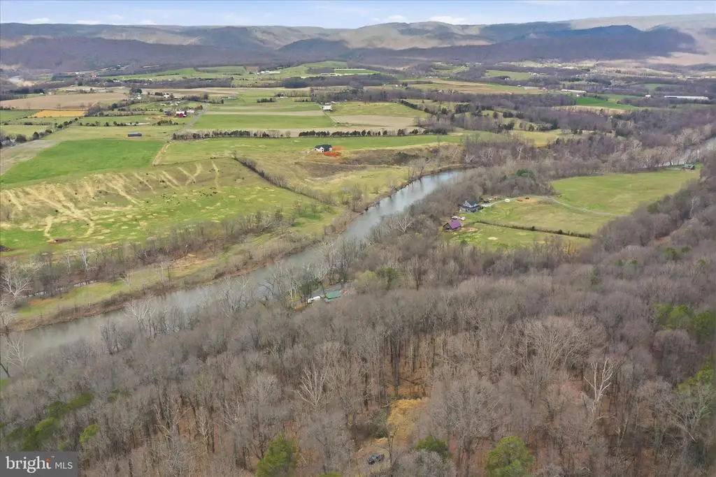 509 River View Pl, Shenandoah, VA 22849 - #1