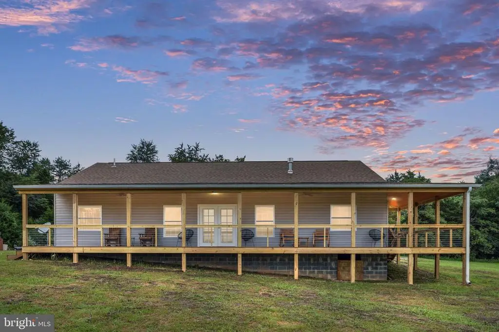 1195 Mountain View Dr, Rileyville, VA 22650 - #1