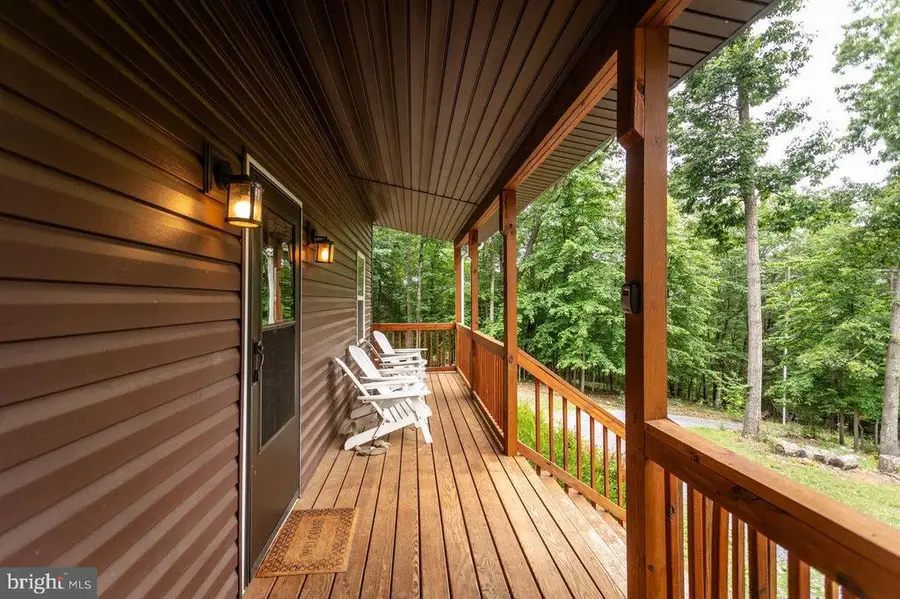 159 Park View Ln, Shenandoah, VA 22849 - #3