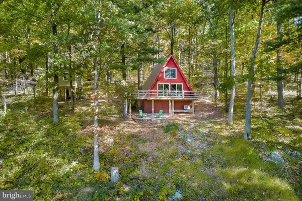 698 Valley View Rd, Rileyville, VA 22650