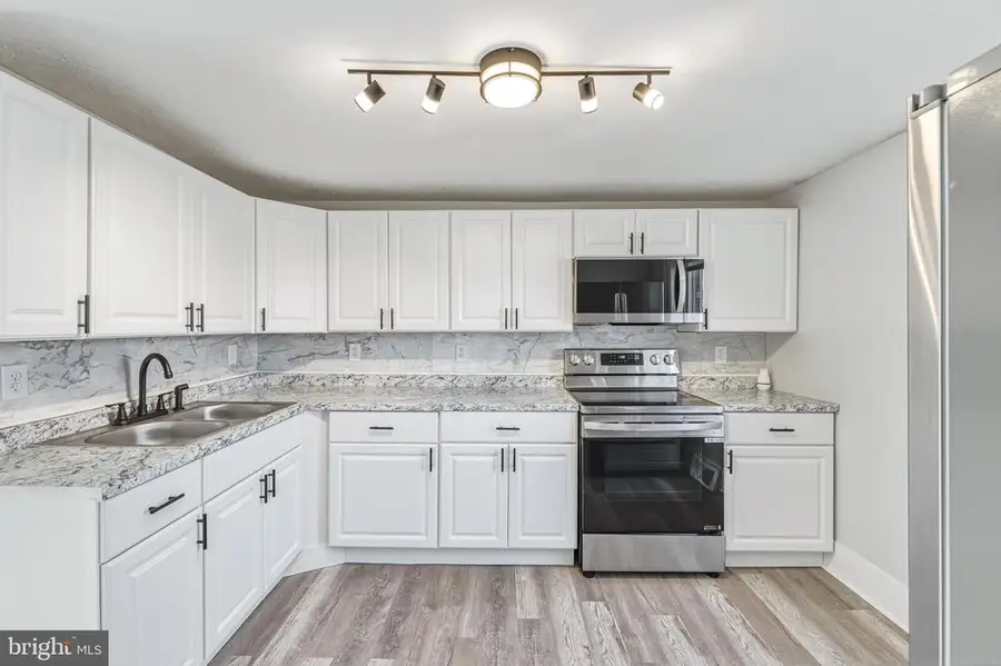 773 Main St W, Stanley, VA 22851 - #3