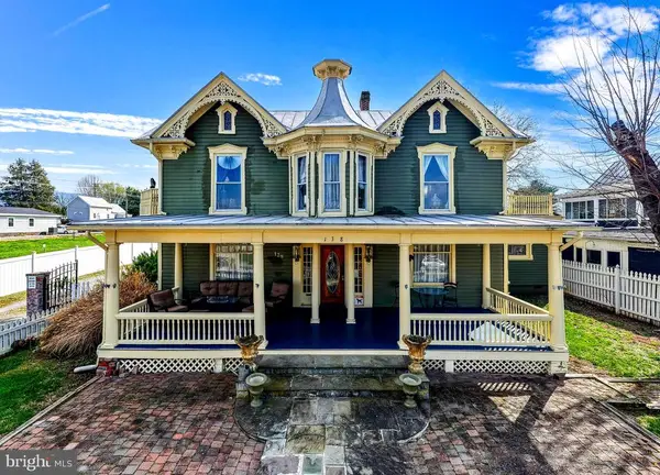 138 Main St E, Luray, VA 22835