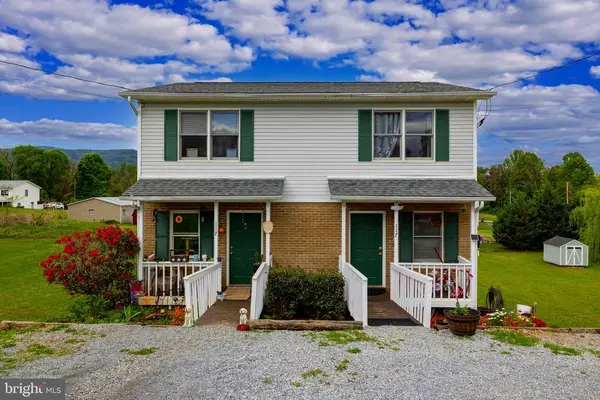 117 Warren Ave, Shenandoah, VA 22849