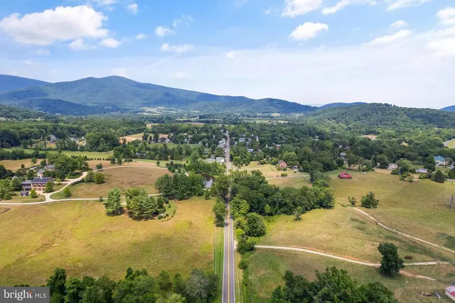 Aileen Road, Flint Hill, VA  - #3