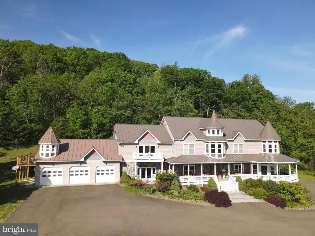 65 Clark Ln, Washington, VA 22747 - #1