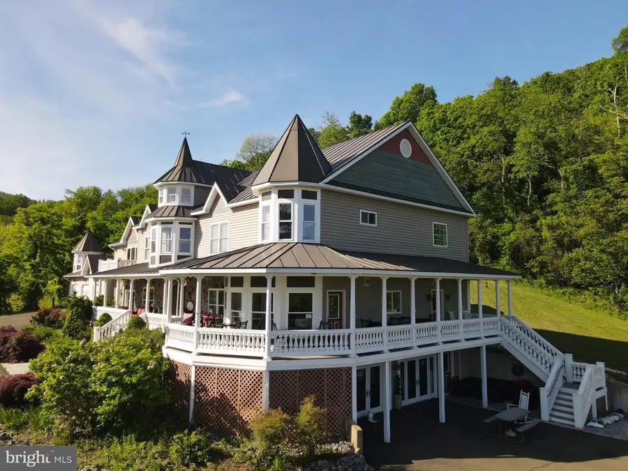 65 Clark Ln, Washington, VA 22747 - #2
