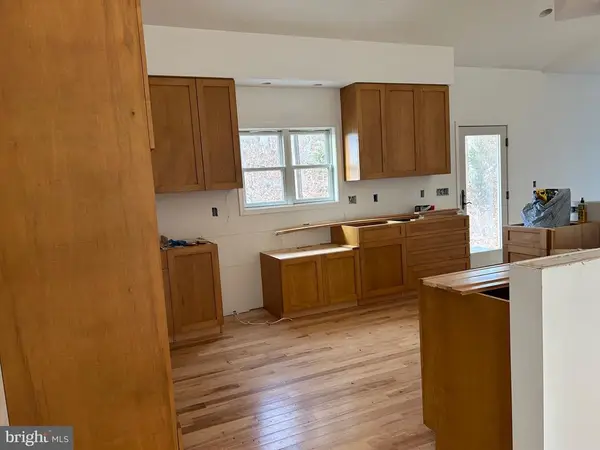 342 Poes S, Amissville, VA 20106