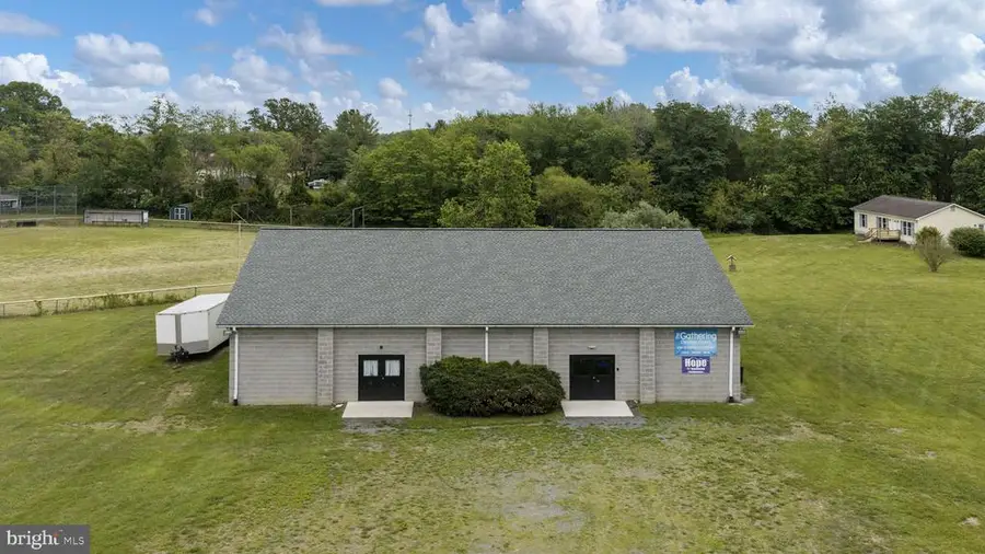 9 Payne Ln, Amissville, VA 20106 - #2