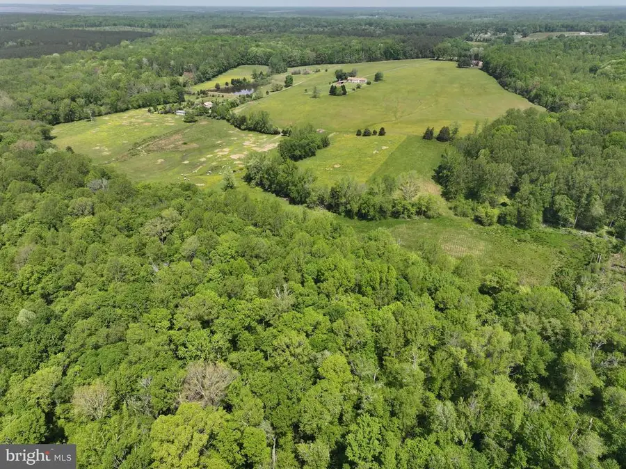 10504 Robert E Lee Dr, Spotsylvania, VA 22551 - #3