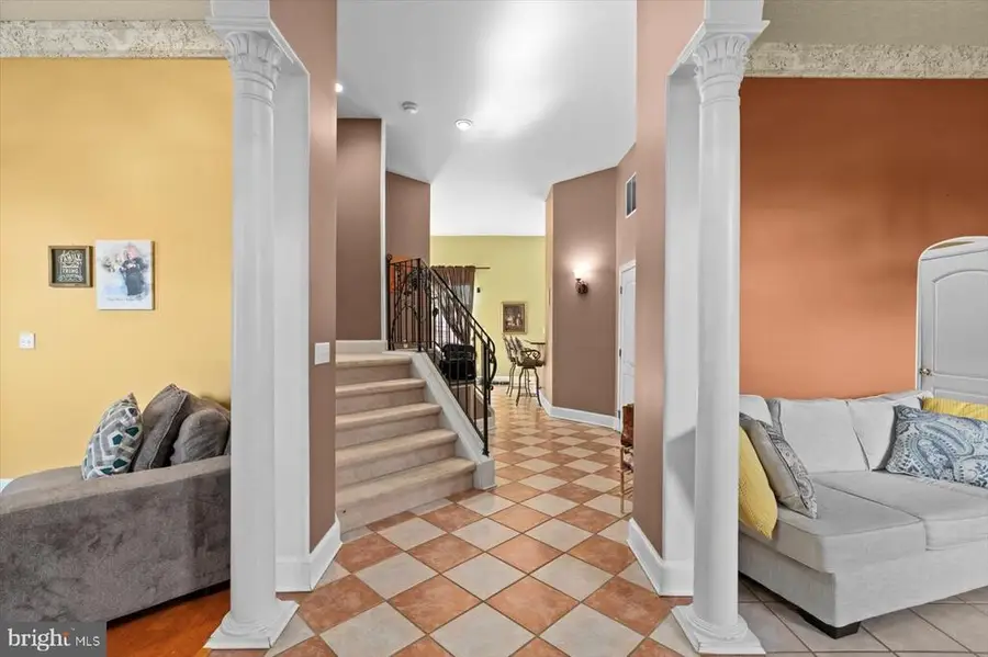 6902 Tower Of London Dr, Fredericksburg, VA 22407 - Image #3