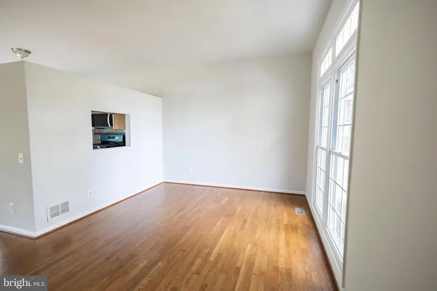 5810 Cascade Dr, Fredericksburg, VA 22407 - #3