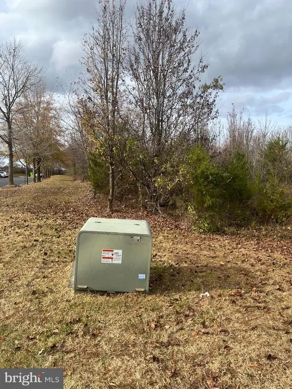 11000 Pierson Dr, Fredericksburg, VA 22408 - #3