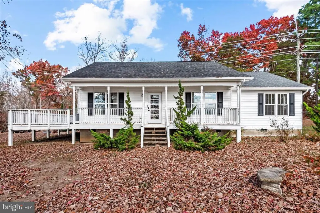 9617 Thousand Oaks Ln, Spotsylvania, VA 22551 - #1
