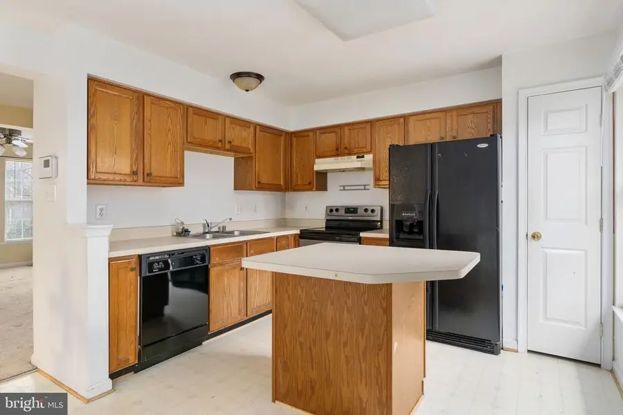 9605 Becker Ct, Fredericksburg, VA 22408 - Image #3