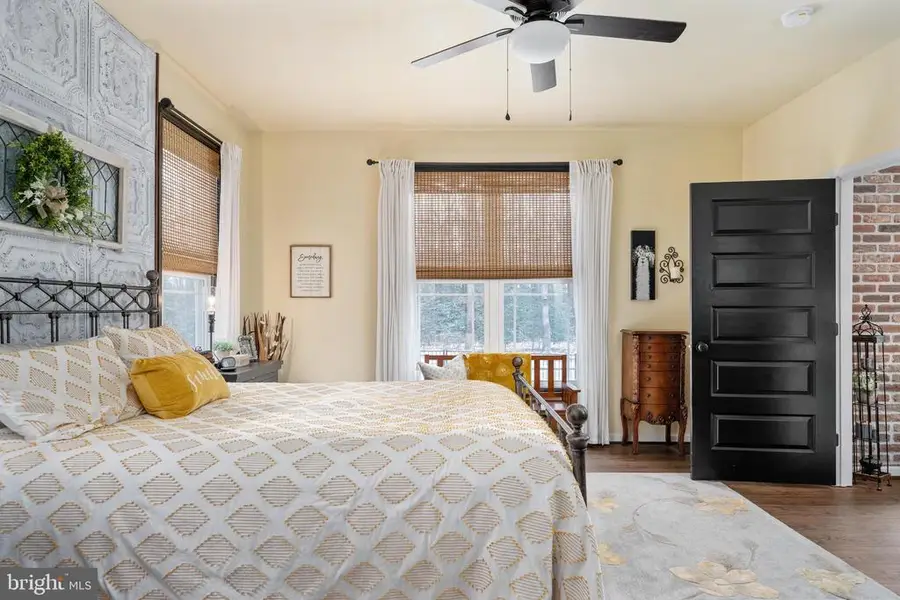 2407 Butler Rd, Beaverdam, VA 23015 - Image #2