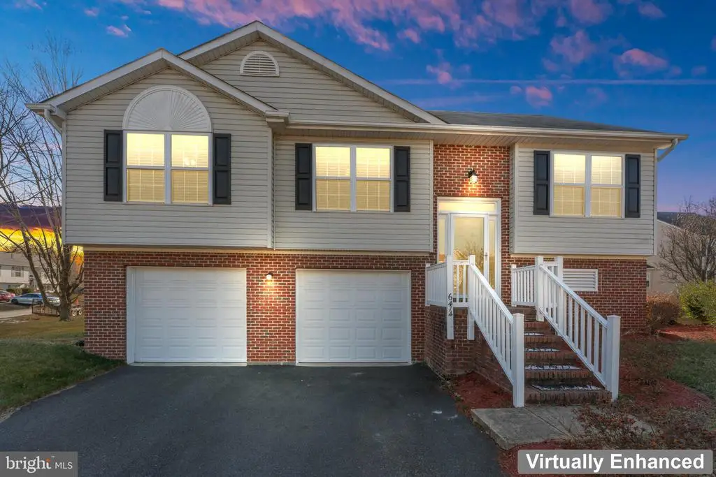 6414 Basil Ct, Fredericksburg, VA 22407 - #1