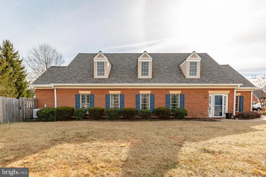 7029 Radford Dr, Fredericksburg, VA 22407 - #1