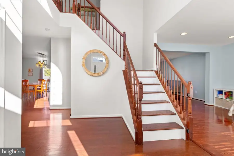 9316 Laurel Oak Dr, Fredericksburg, VA 22407 - Image #2