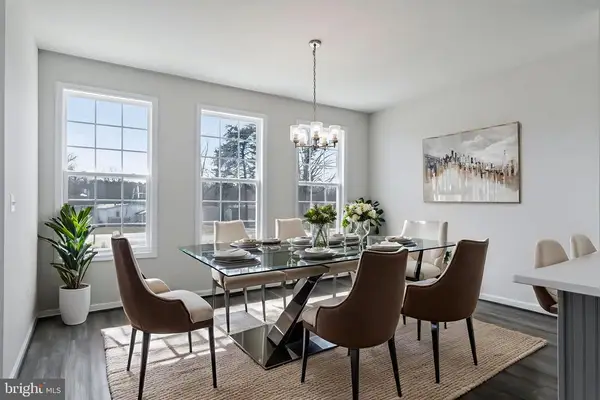 3711 Allington Ct, Fredericksburg, VA 22408