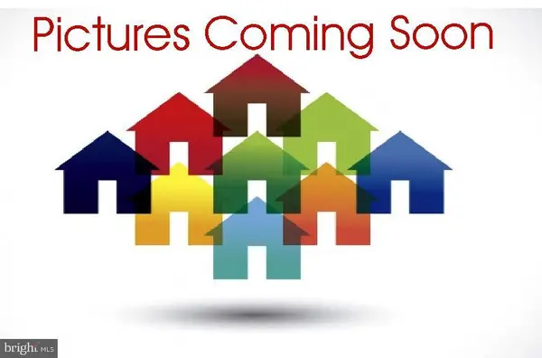 7211 Lord Barton Dr, Fredericksburg, VA 22407