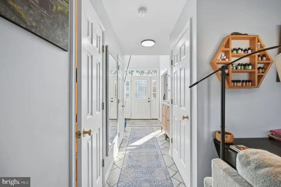 8705 New Castle Ct, Fredericksburg, VA 22408 - #3