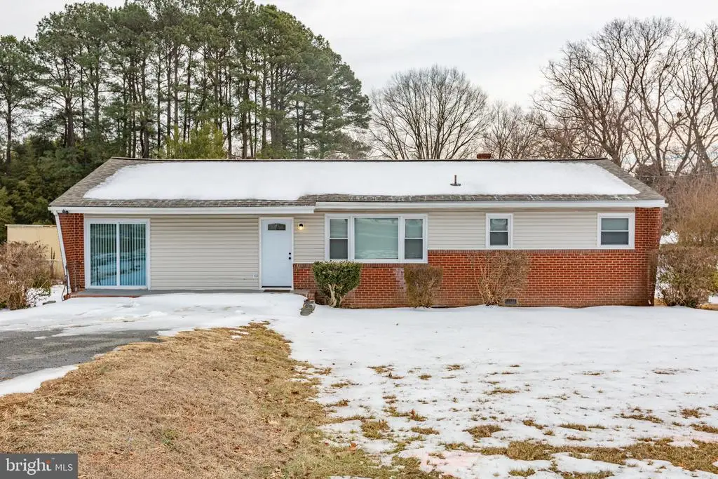 1305 Bragg Rd, Fredericksburg, VA 22407 - #1