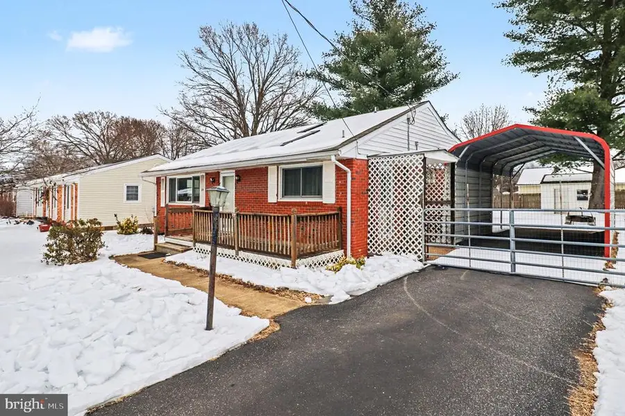 300 Hamilton St, Fredericksburg, VA 22408 - #2