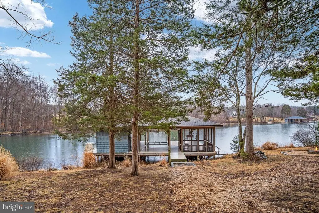 3900 Water Front Ct, Bumpass, VA 23024 - #1