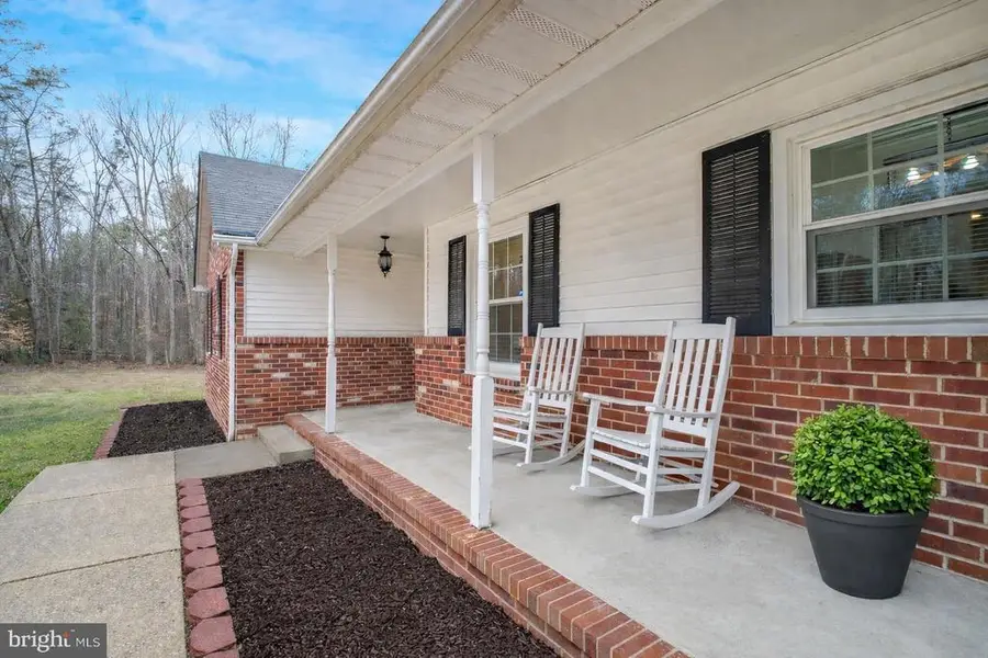 6113 Ridge Tree Rd, Fredericksburg, VA 22407 - #3