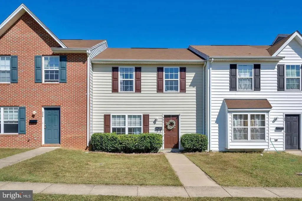 331 Ellery Ct, Fredericksburg, VA 22408 - #1