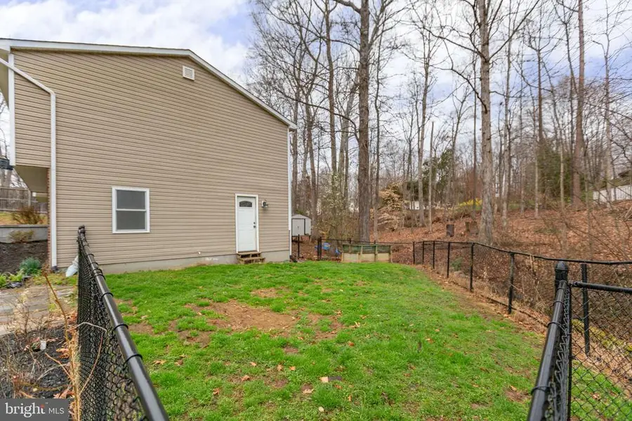 433 Albany St, Fredericksburg, VA 22407 - #2