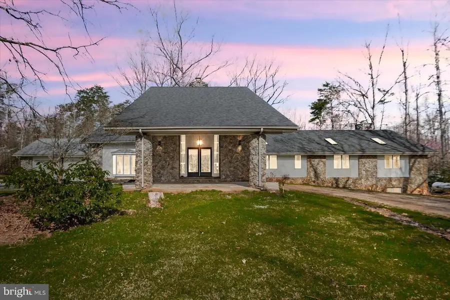 7621 River Rd, Fredericksburg, VA 22407 - #3