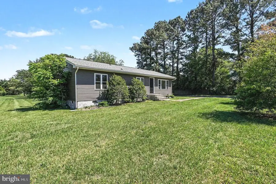 11635 Ashby Dr, Fredericksburg, VA 22407 - #3