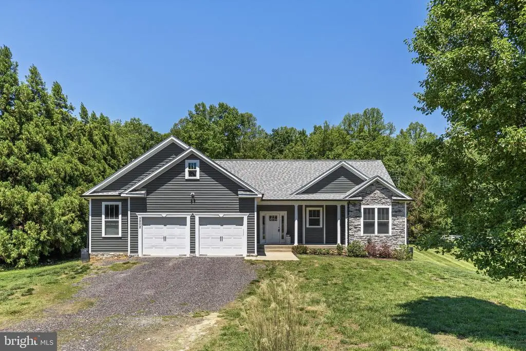 5802 Willow Tree Ct, Mineral, VA 23117 - #1