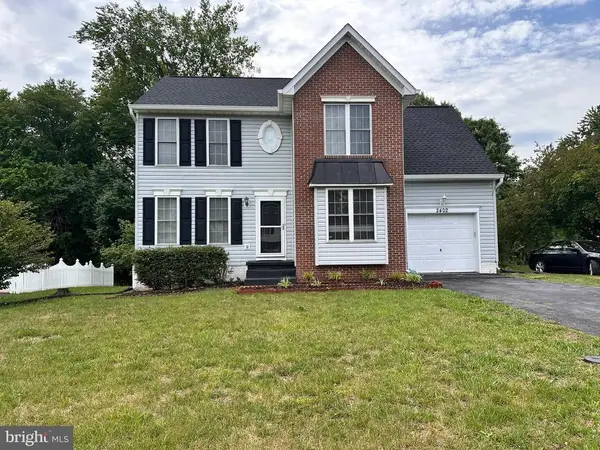2402 Ruffin Dr, Fredericksburg, VA 22408