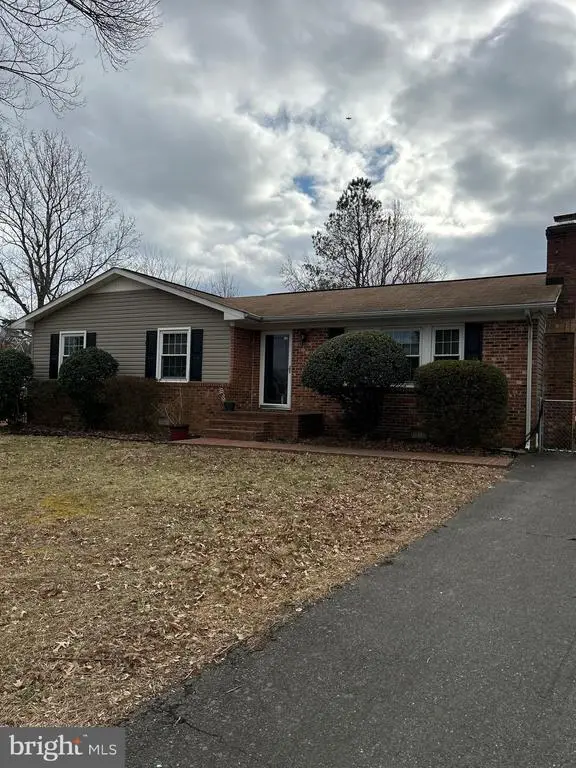 5502 Larch St, Fredericksburg, VA 22407 - #3