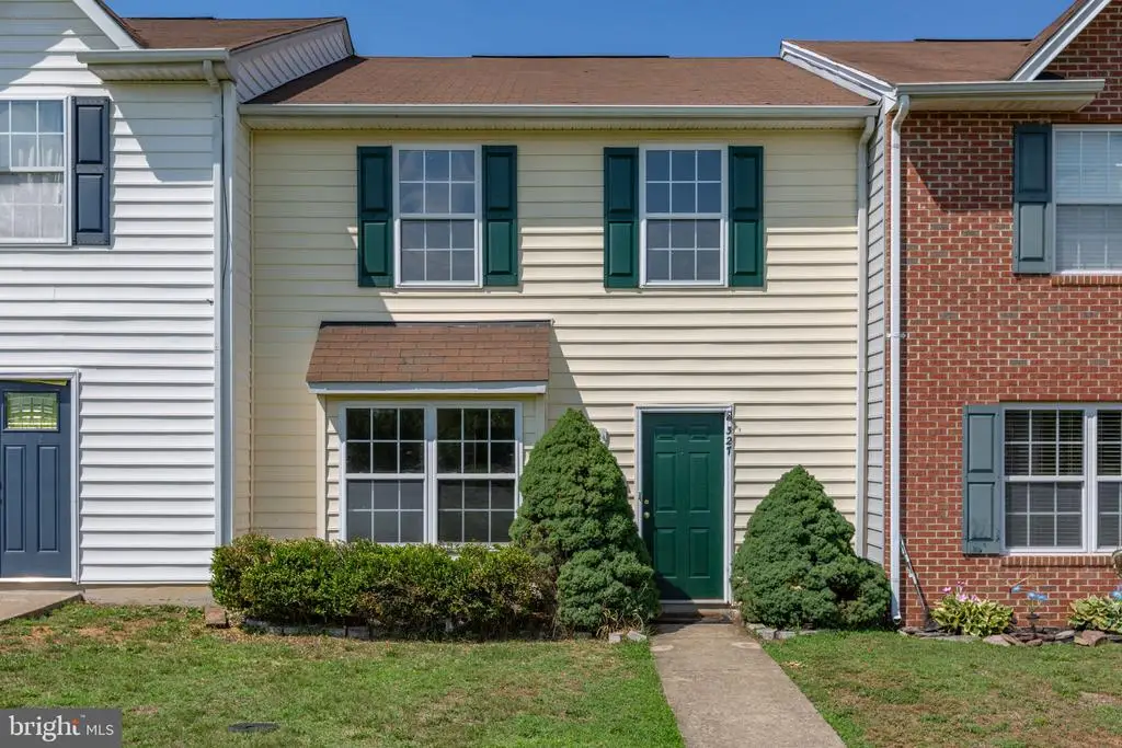 327 Ellery Ct, Fredericksburg, VA 22408 - #1