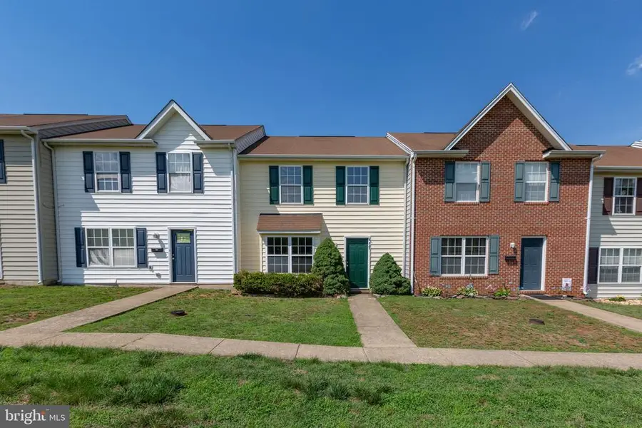 327 Ellery Ct, Fredericksburg, VA 22408 - #3
