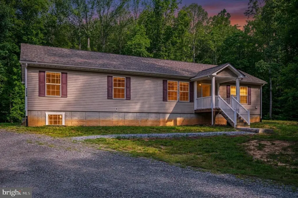 7324 Red Feather Ln, Spotsylvania, VA 22551 - #1