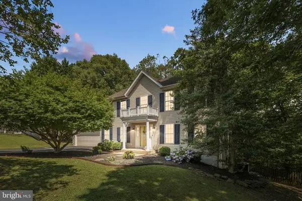 10203 Hampton Ln N, Fredericksburg, VA 22408