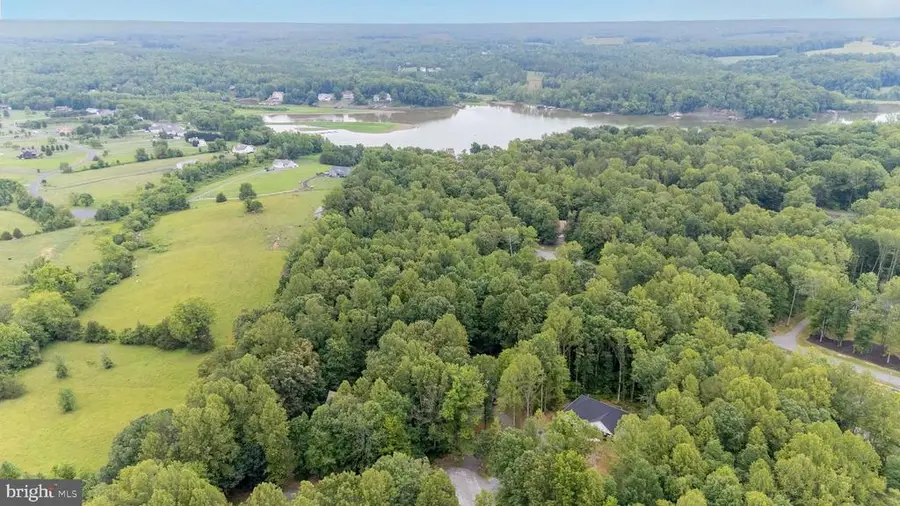 15413 Drummers Ln, Orange, VA 22960 - #3