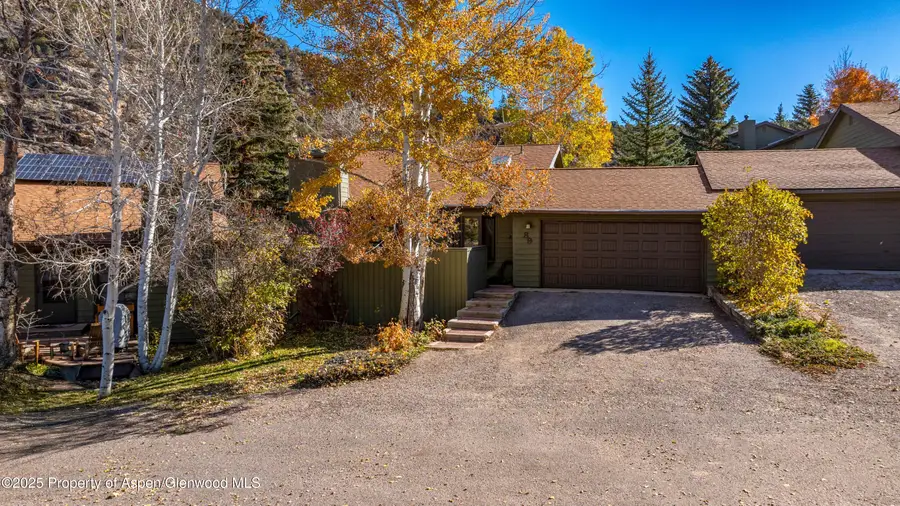 89 N Meadow View Court, Glenwood Springs, CO 81601 - Image #2